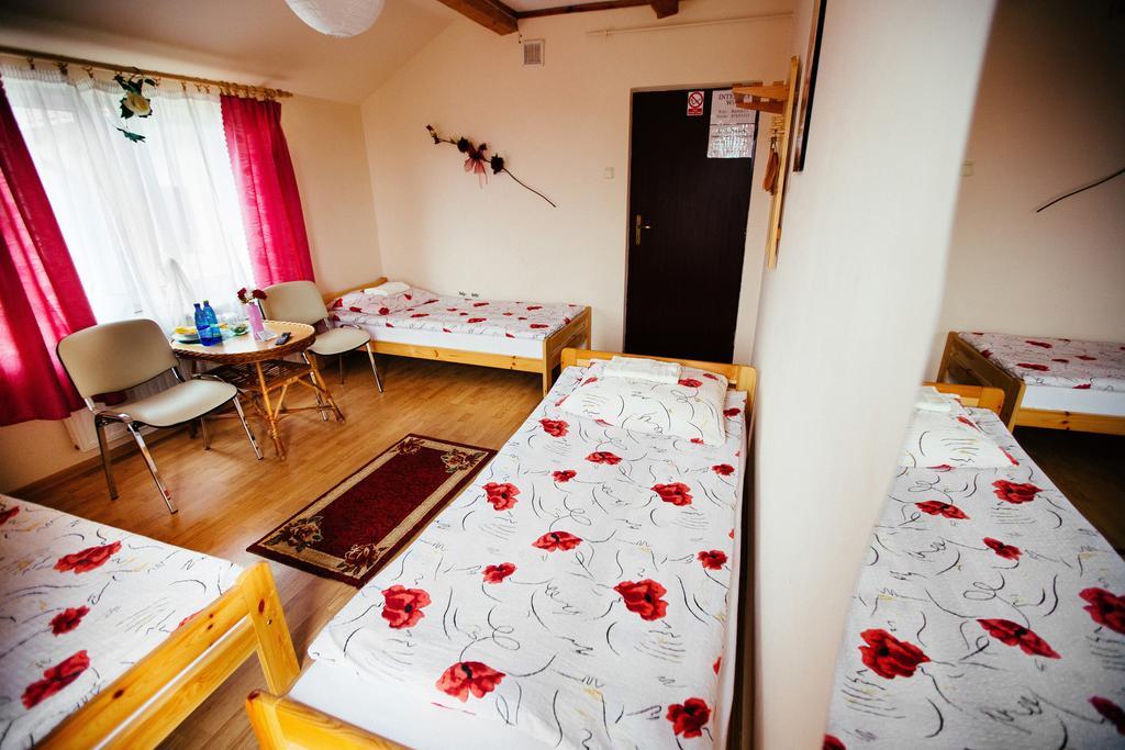 Tanie Noclegi 2 Kielce Exterior foto