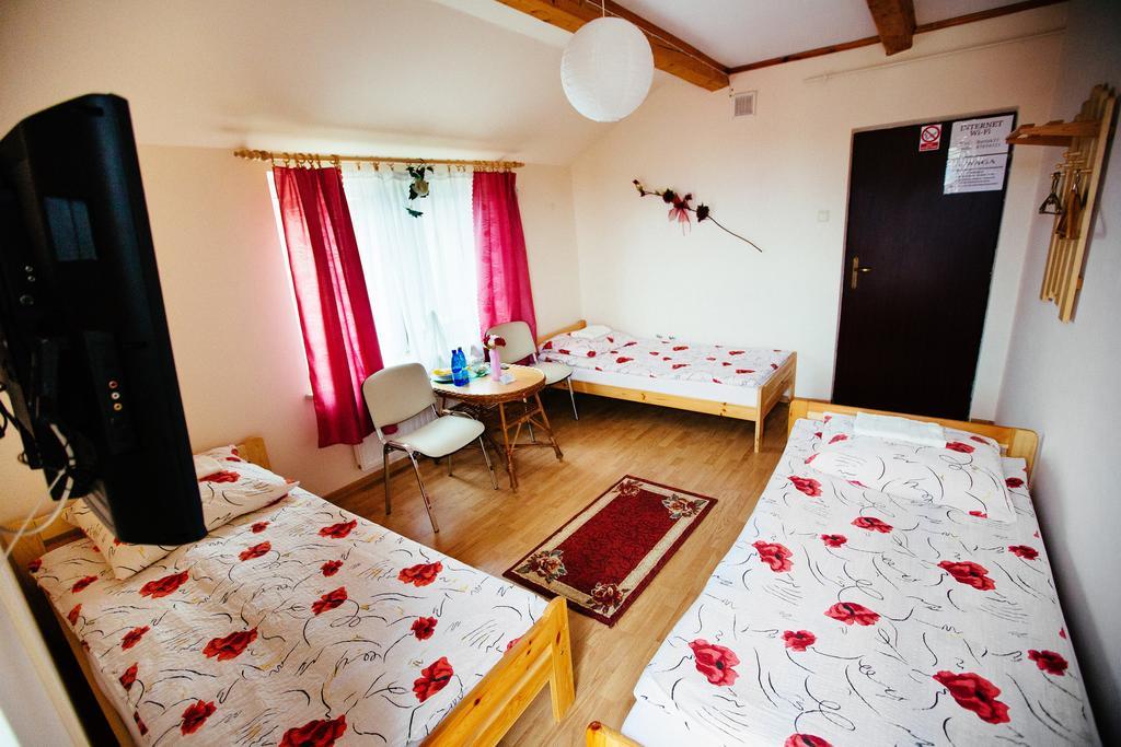 Tanie Noclegi 2 Kielce Quarto foto