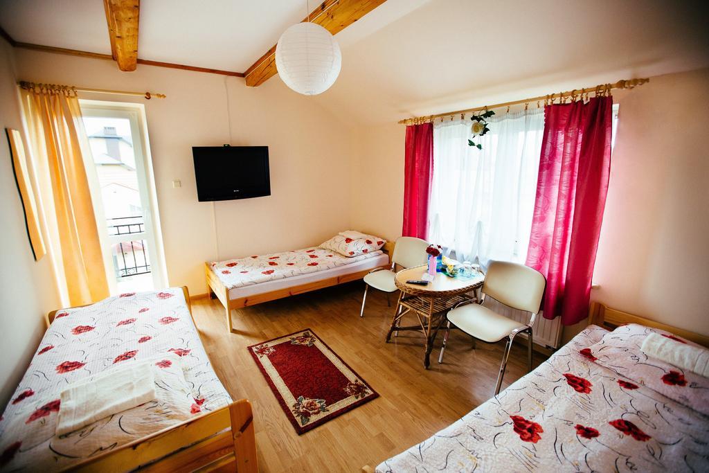 Tanie Noclegi 2 Kielce Quarto foto