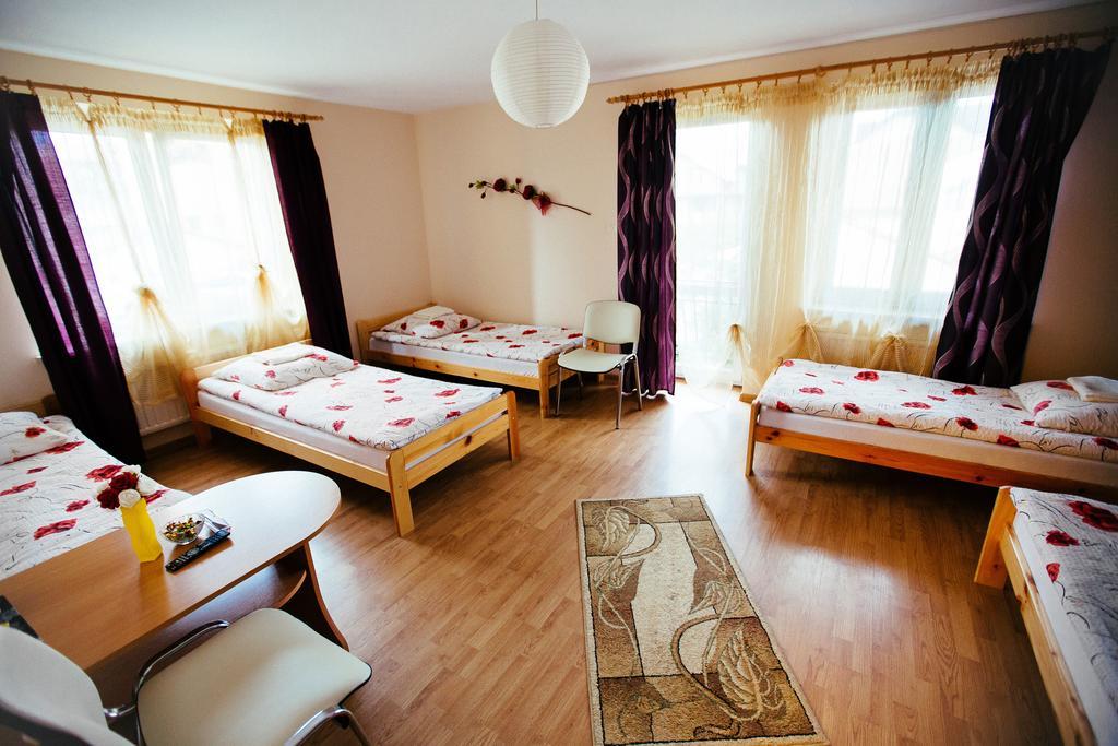 Tanie Noclegi 2 Kielce Quarto foto
